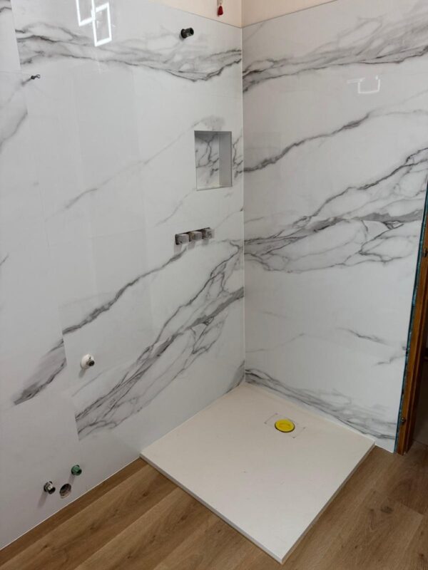 Rivestimento Murale – Wall Maxi Marmo Glossy CARRARA